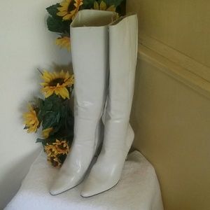 New Port News knee high sz 9 boots